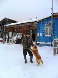 Дежурный Киалимского кордона, Виктор Пантелеев. Автор: https://vk.com/fgby_np_taganay
