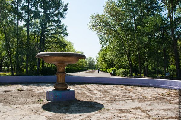 Детский парк имени В.В. Терешковой. Автор: Евгений Клавдиенко (http://ssgen.livejournal.com)