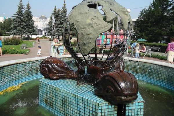 Фонтан в сквере им. Андреевского. Автор: Олег Агеев (http://oag67.livejournal.com/)