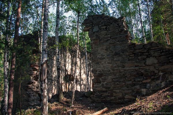 Развалины на Французской горке. Автор: Илья Пономарев (http://photo-ilius.livejournal.com/)