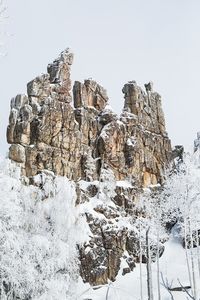 Инзерские зубчатки зимой. Автор: Олег Чегодаев (https://www.exje.ru/inzerskie_zubchatki_ski)
