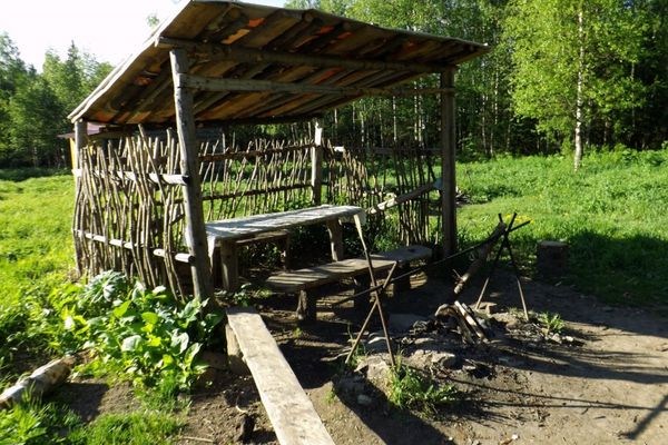 Приют «Таганай». Беседка. Автор: сайт НП Таганай (http://taganay.org)