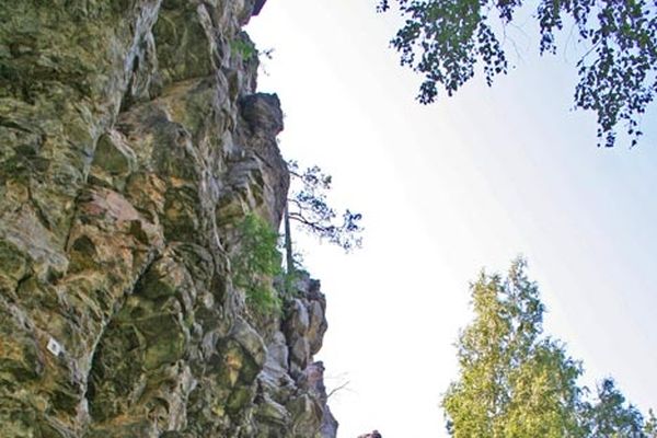 Гора Большой Камень. Автор: Павел Распопов (https://uraloved.ru/mesta/chelyabinskaya-obl/gora-bolshoj-kamen)