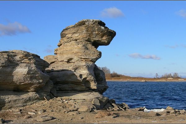 А наш "сфинкс" старше!  Место: Аргазинское водохранилище  Автор: Владимир Чернецкий