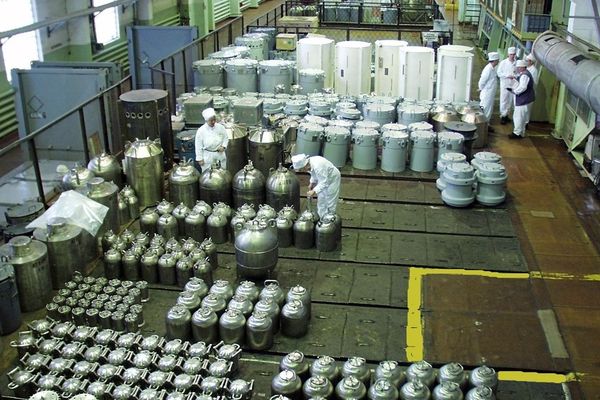 ПО «Маяк». Производство радиоактивных изотопов. Склад готовой продукции.
