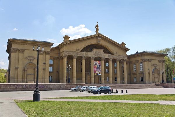 Дворец культуры ЧМК