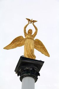 Добрый Ангел Мира в парке «Сад Победы» города Челябинска. Автор: Mikhail Kanov (isilgan)
