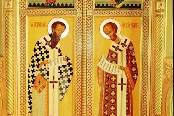 Царские врата храма в Верхней Санарке.