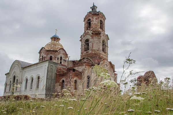 Церковь Покрова Пресвятой Богородицы (с. Булзи). Автор: igro_k (http://igro-k.livejournal.com/)