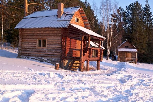 Кордон «У трех вершин». Дом на 10 человек. Автор: av_hammond.