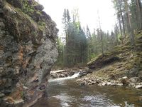 Ларкино ущелье. Река Тюлюк.