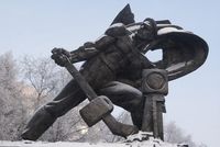 Монумент "На новый путь" (Стрелочник)