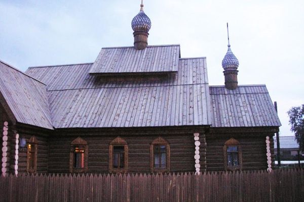 Николая и Александры, царственных страстотерпцев, церковь 3