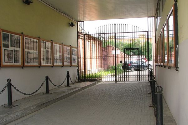 Прогулка по Кировке 233